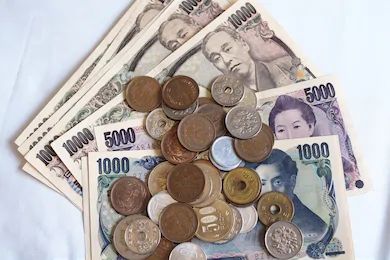 Tokyoでお金を交換する8つの最良の場所 年版 東京丸の内 外貨両替専門店 M Changer エムチェンジャー